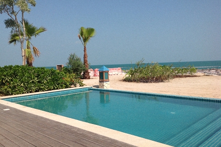 Anantara Qatar Hotel exterior
